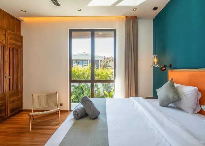 Modern 3br Enclosed Living Near Revolver Canggu (Bali)