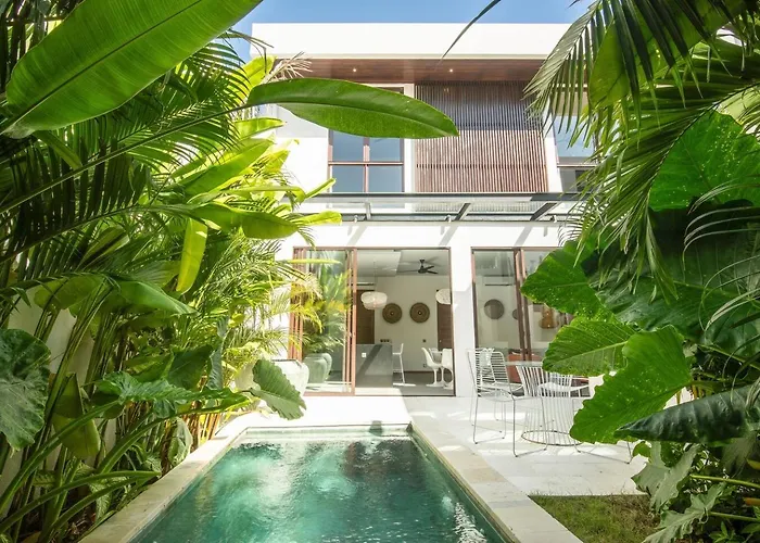 Modern 3br Enclosed Living Near Revolver Holiday home Canggu (Bali)