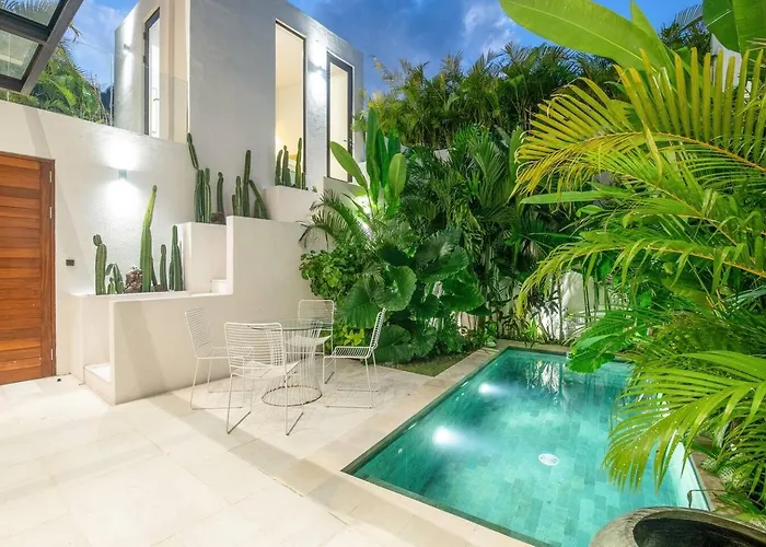 Modern 3br Enclosed Living Near Revolver *